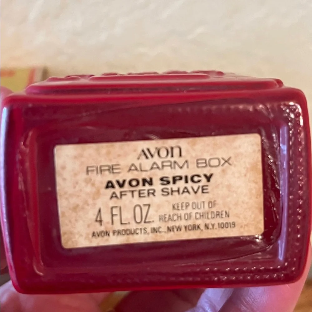 Vintage‎ Avon Fire Alarm Box Bottle Avon Spicy After Shave 1970's
